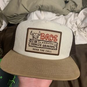 Howler bros hat never worn.20
